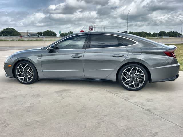 Used 2022 Hyundai Sonata N Line w/ Winter Weather Package FWD image 4