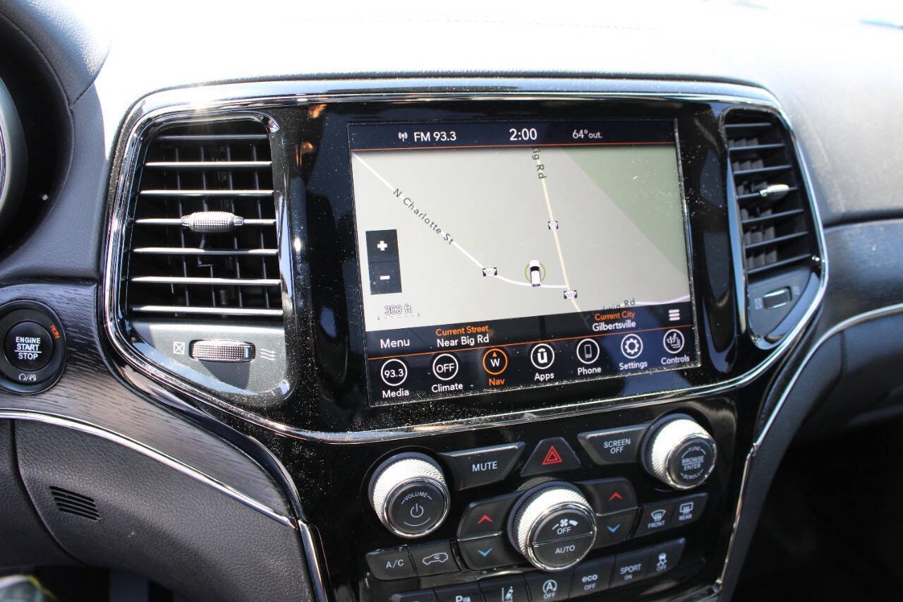 Used 2020 Jeep Grand Cherokee High Altitude AWD/4WD image 16