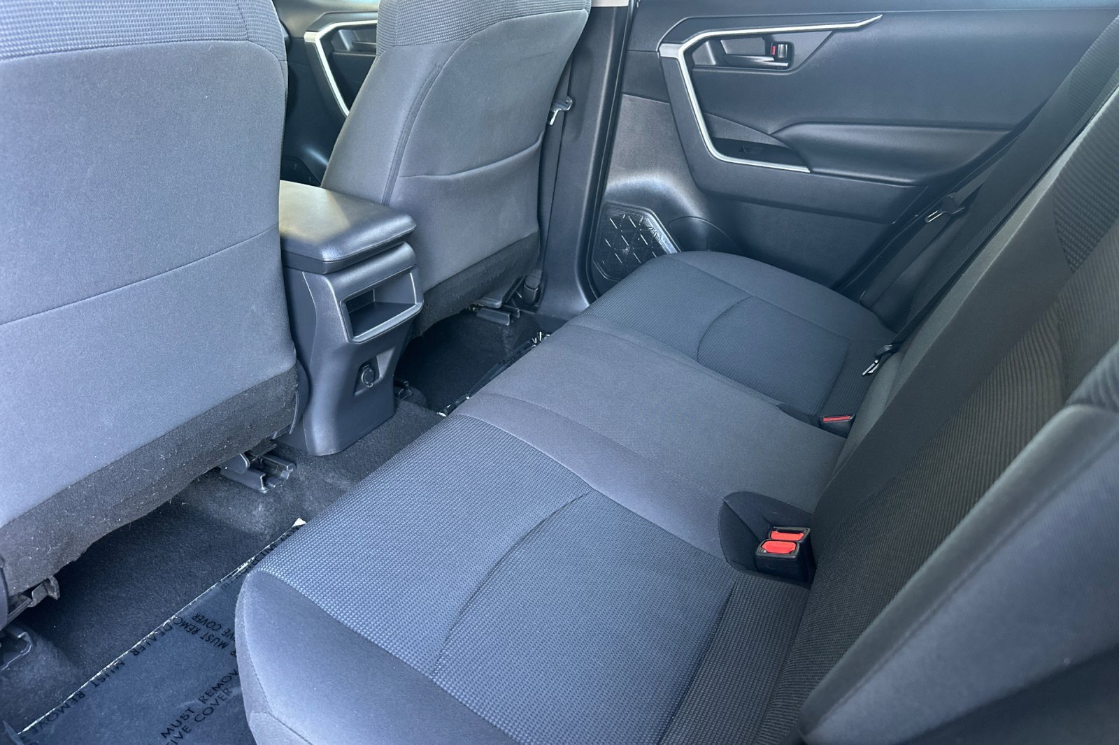 Certified 2021 Toyota RAV4 LE w/ Carpet Mat Package (TMS) FWD image 11