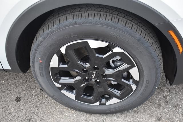 New 2026 Kia Sorento S w/ S Panoramic Sunroof Package FWD image 12