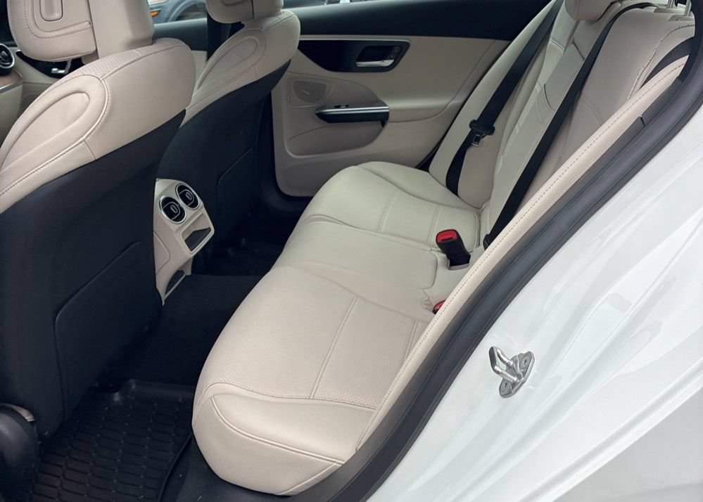 Used 2022 Mercedes-Benz C 300 4MATIC Sedan image 14