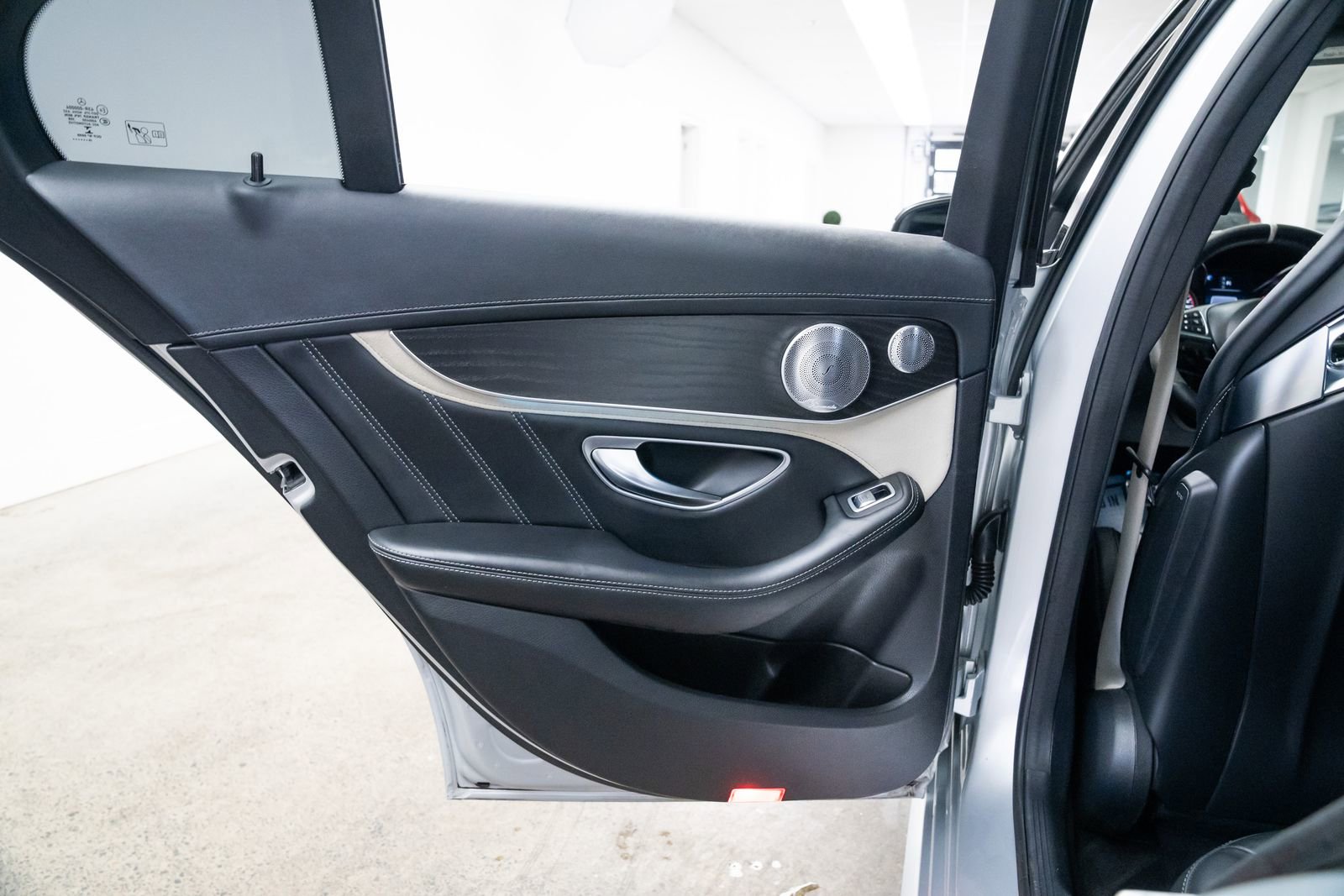 Used 2016 Mercedes-Benz C 63 AMG S image 21