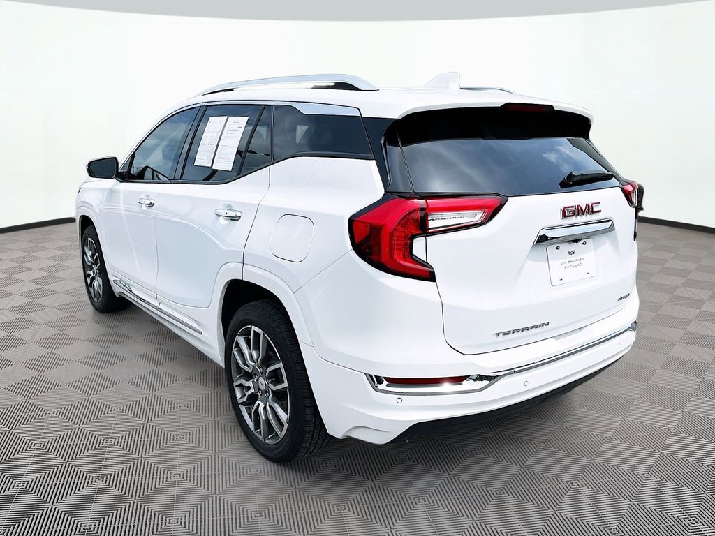 Used 2022 GMC Terrain Denali w/ LPO, Cargo Package AWD/4WD image 8