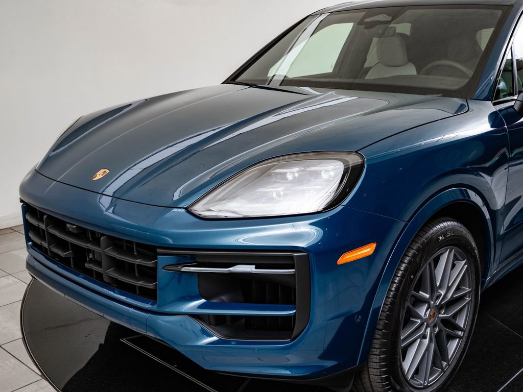 New 2026 Porsche Cayenne image 15