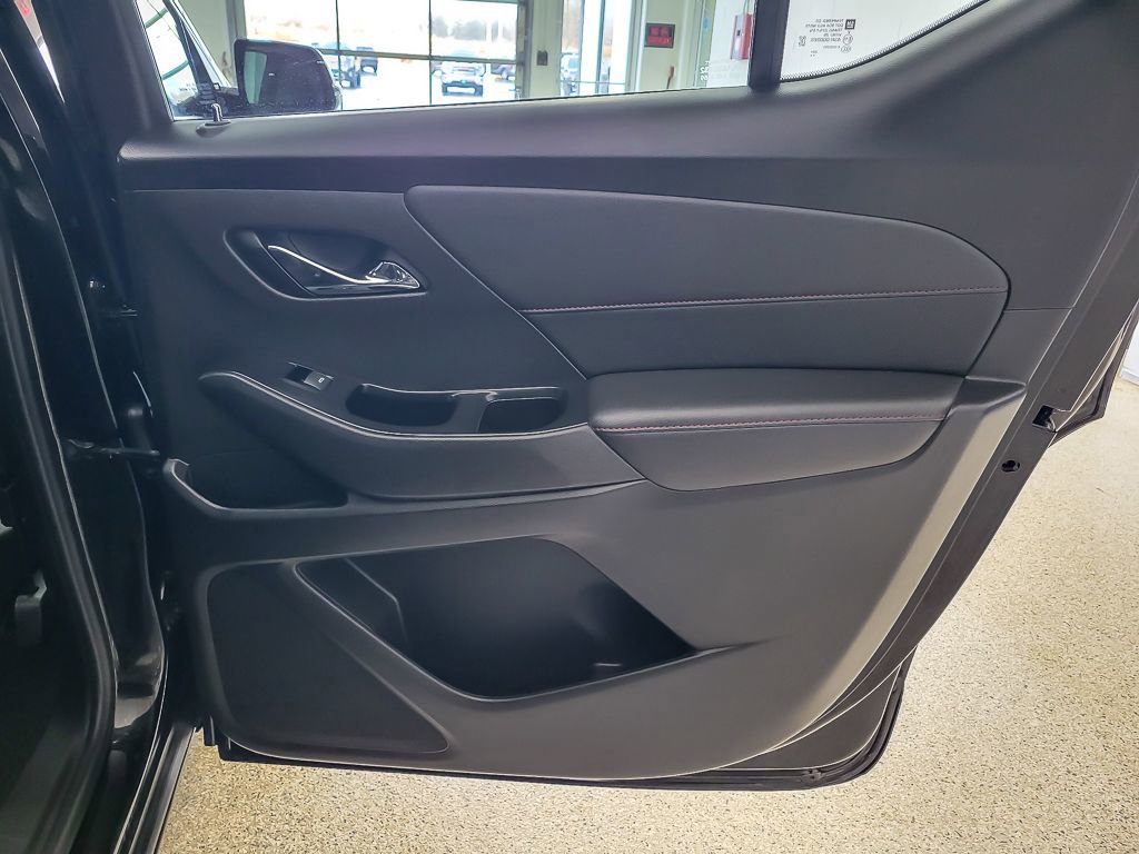 Certified 2023 Chevrolet Traverse RS image 22
