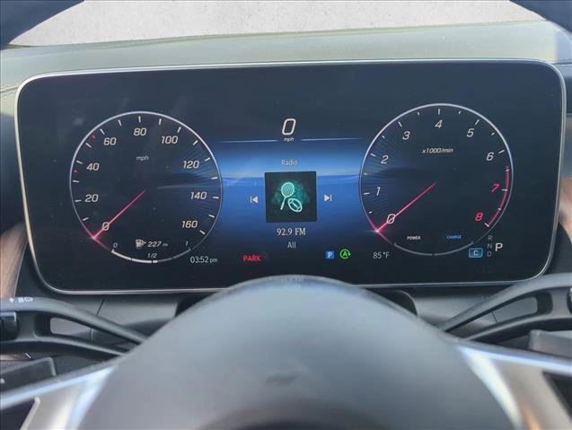 Used 2023 Mercedes-Benz GLC 300 image 10