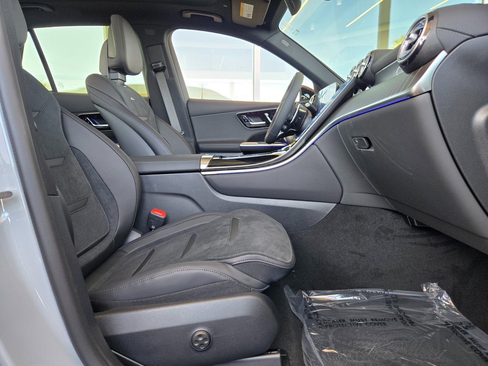 New 2025 Mercedes-Benz GLC 63 AMG S image 17