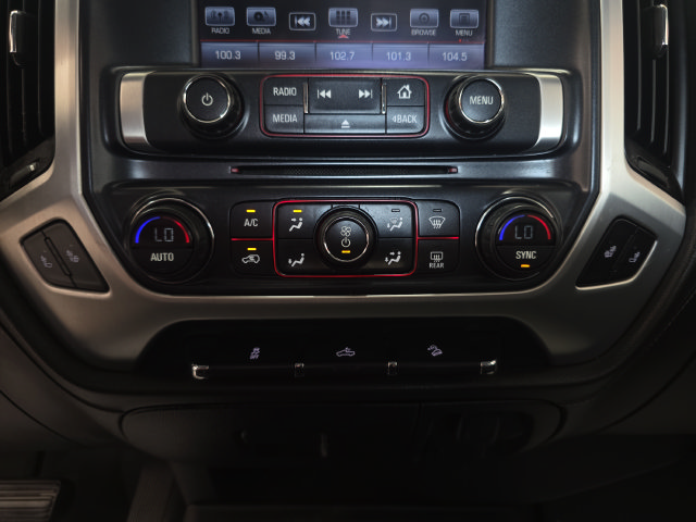 Used 2016 GMC Sierra 1500 SLE w/ Suspension Package, Off-Road AWD/4WD image 19