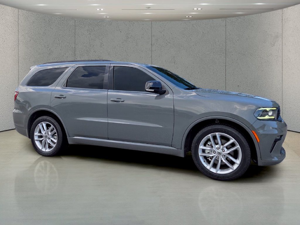 Used 2023 Dodge Durango GT RWD image 3