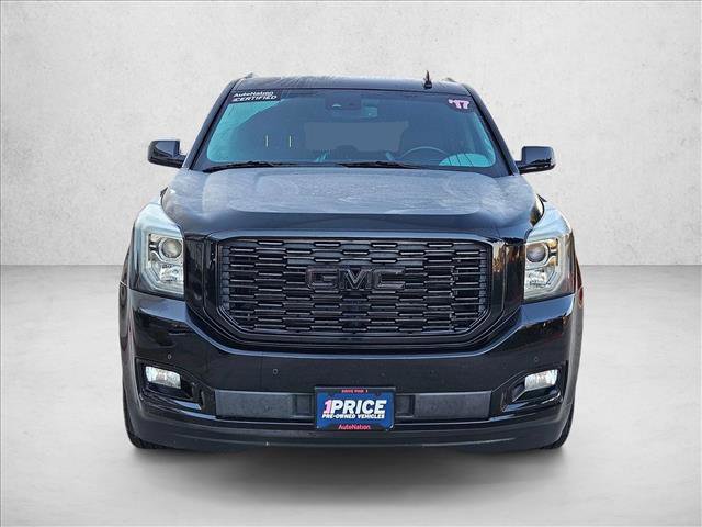 Used 2017 GMC Yukon SLE w/ SLE Value Package image 2