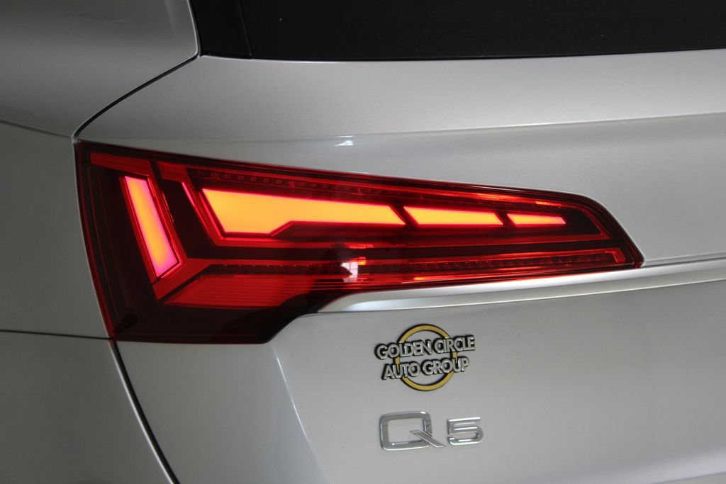 Used 2024 Audi Q5 2.0T Premium Plus AWD/4WD image 47