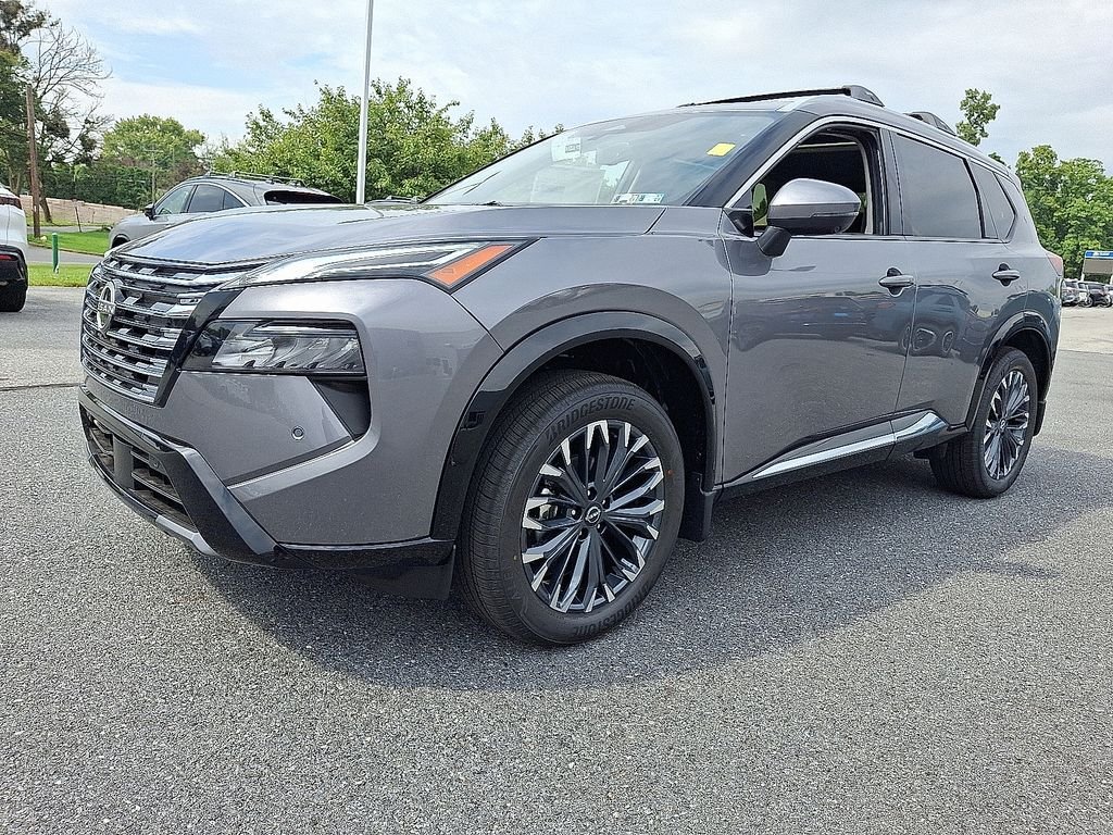 New 2026 Nissan Rogue Platinum AWD/4WD image 2