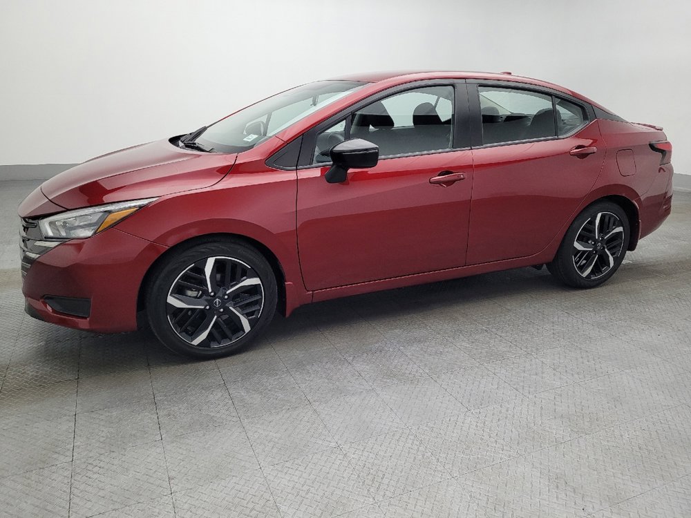 Used 2023 Nissan Versa SR w/ Trunk Package image 2