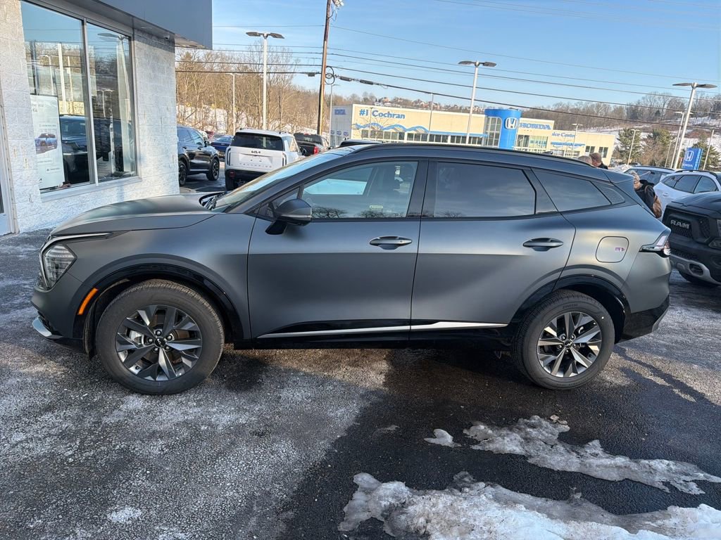 Used 2025 Kia Sportage SX Prestige image 3