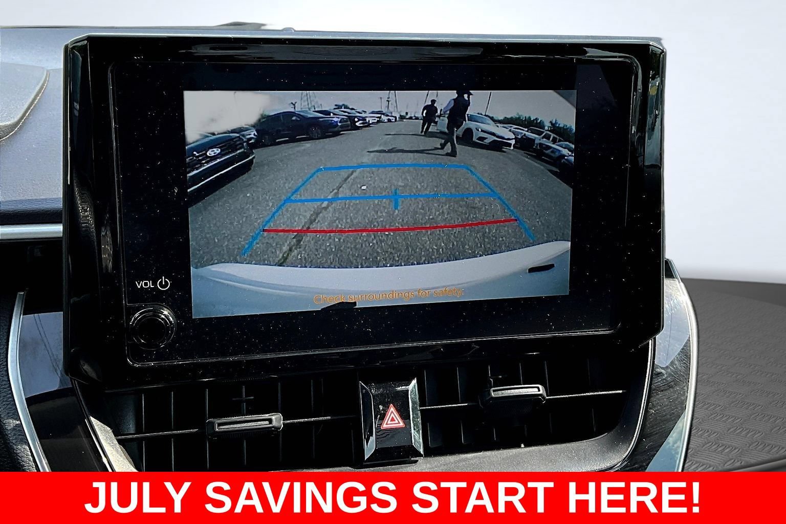 Used 2025 Toyota Corolla LE w/ LE Premium Package FWD image 18