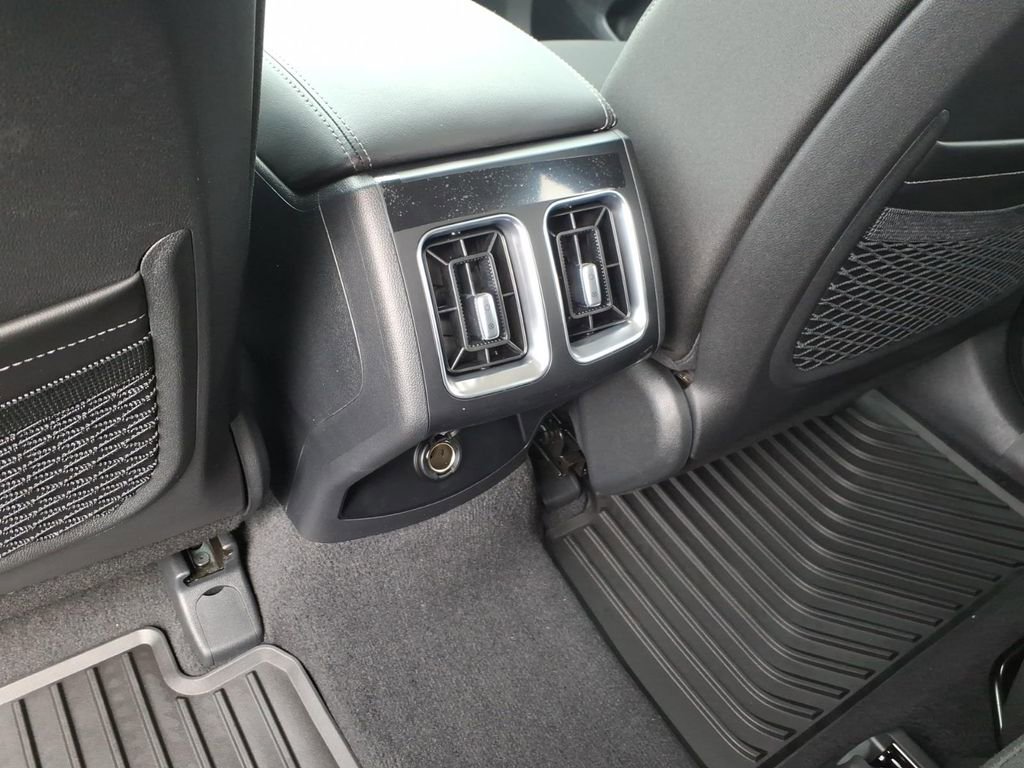New 2026 Kia Sorento LX image 10