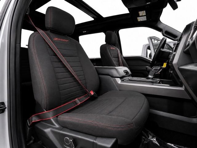 Used 2018 Ford F150 XLT w/ Equipment Group 302A Luxury AWD/4WD image 31