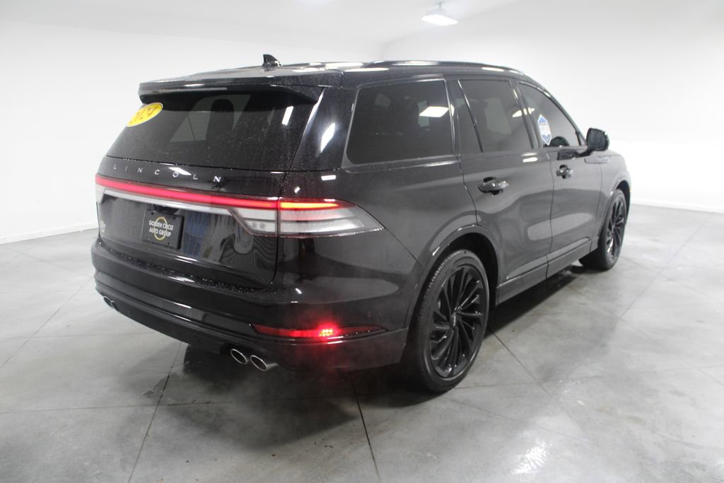 Used 2024 Lincoln Aviator Reserve w/ Equipment Group 201A image 9