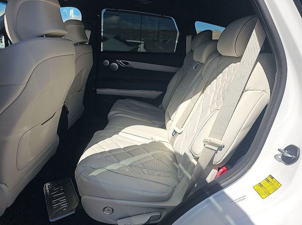 Used 2026 Genesis GV80 3.5T Prestige image 11