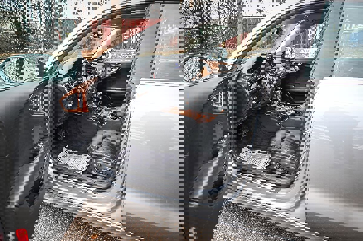 Used 2012 Audi A7 3.0T Prestige w/ Prestige Pkg image 10