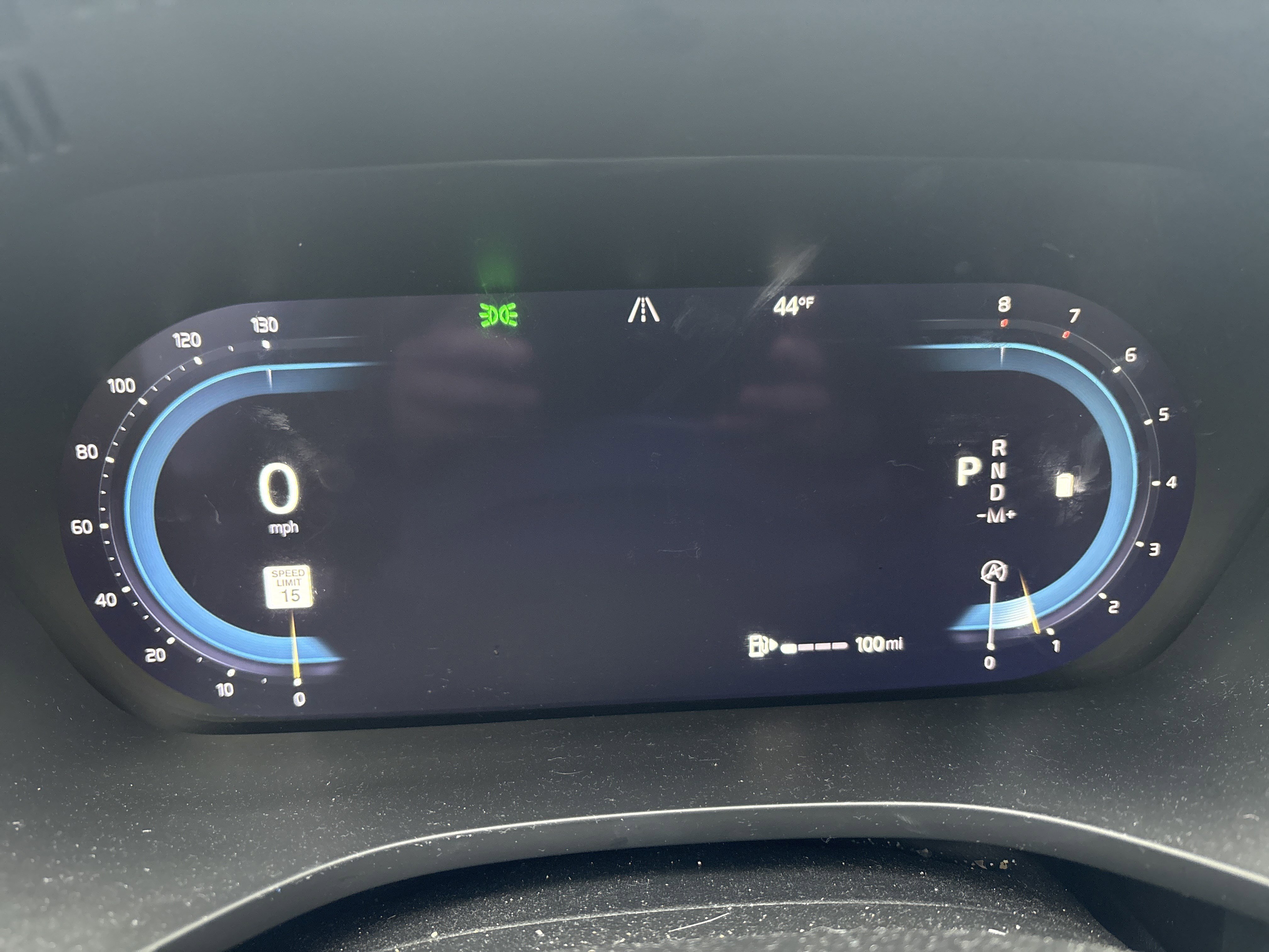 Used 2022 Volvo XC60 B5 Momentum w/ Climate Package image 17