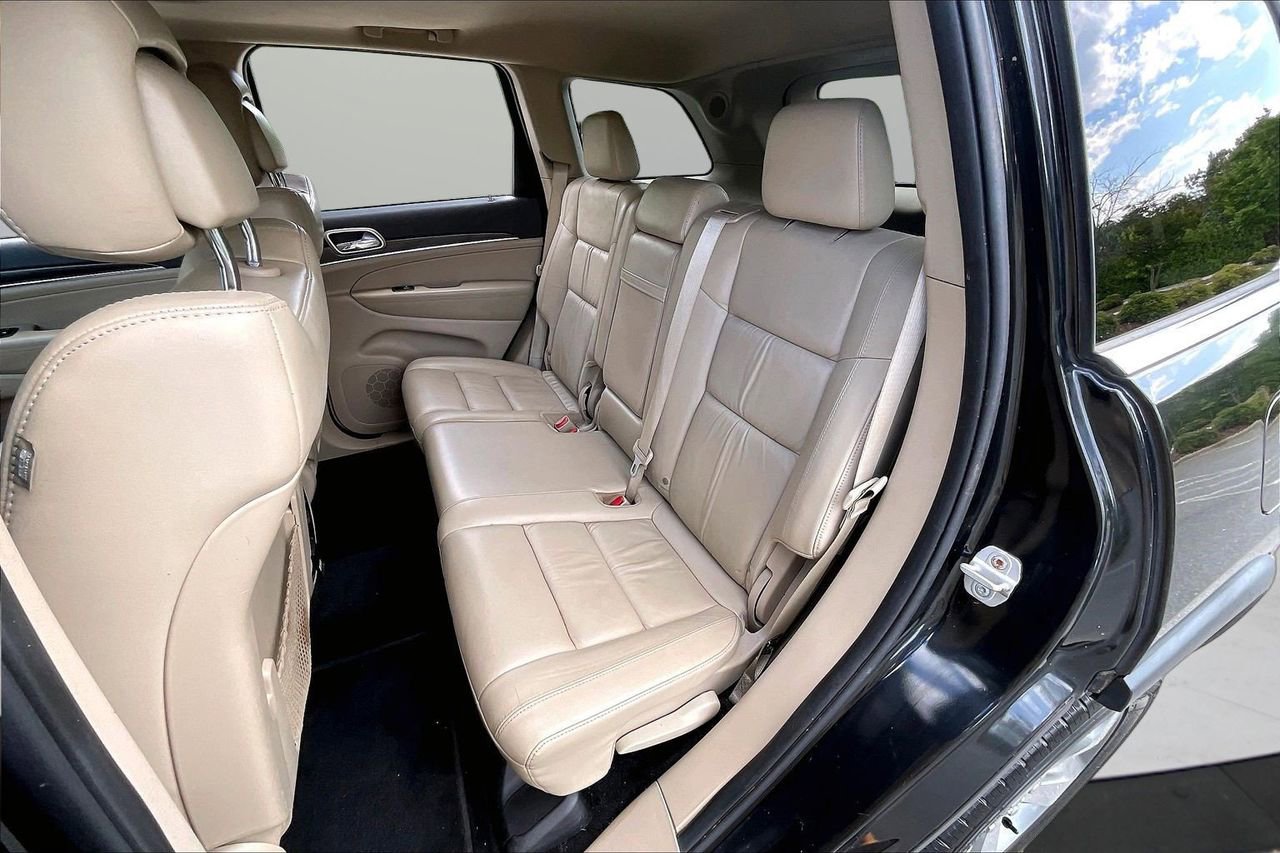 Used 2014 Jeep Grand Cherokee Limited AWD/4WD image 24