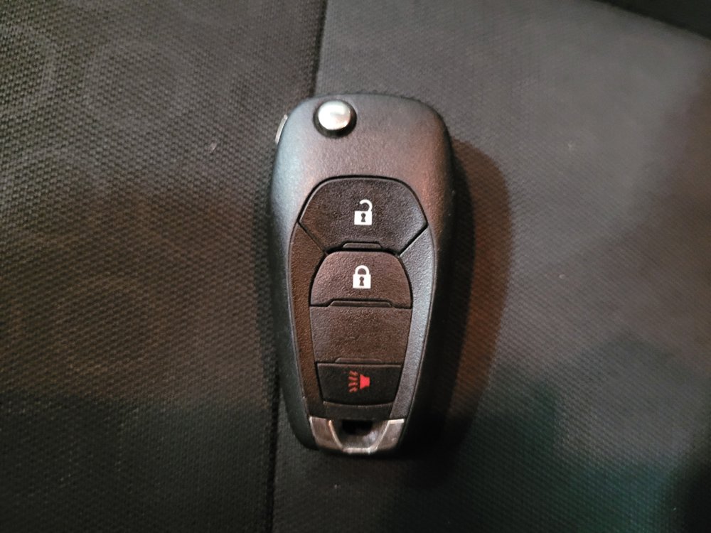Used 2019 Chevrolet Trax LS w/ Tint and Cruise Package AWD/4WD image 32