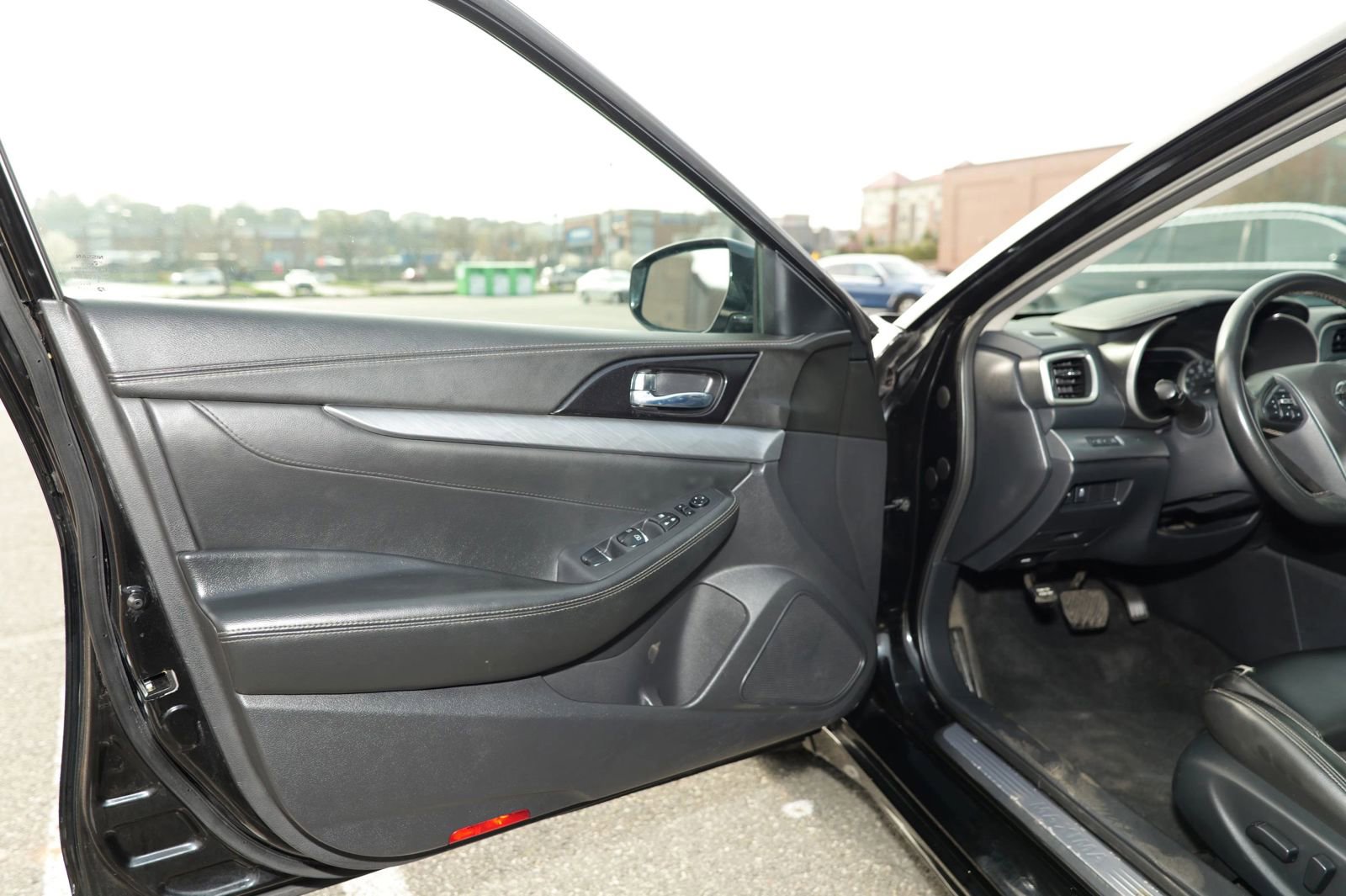 Used 2018 Nissan Maxima 3.5 SV image 15