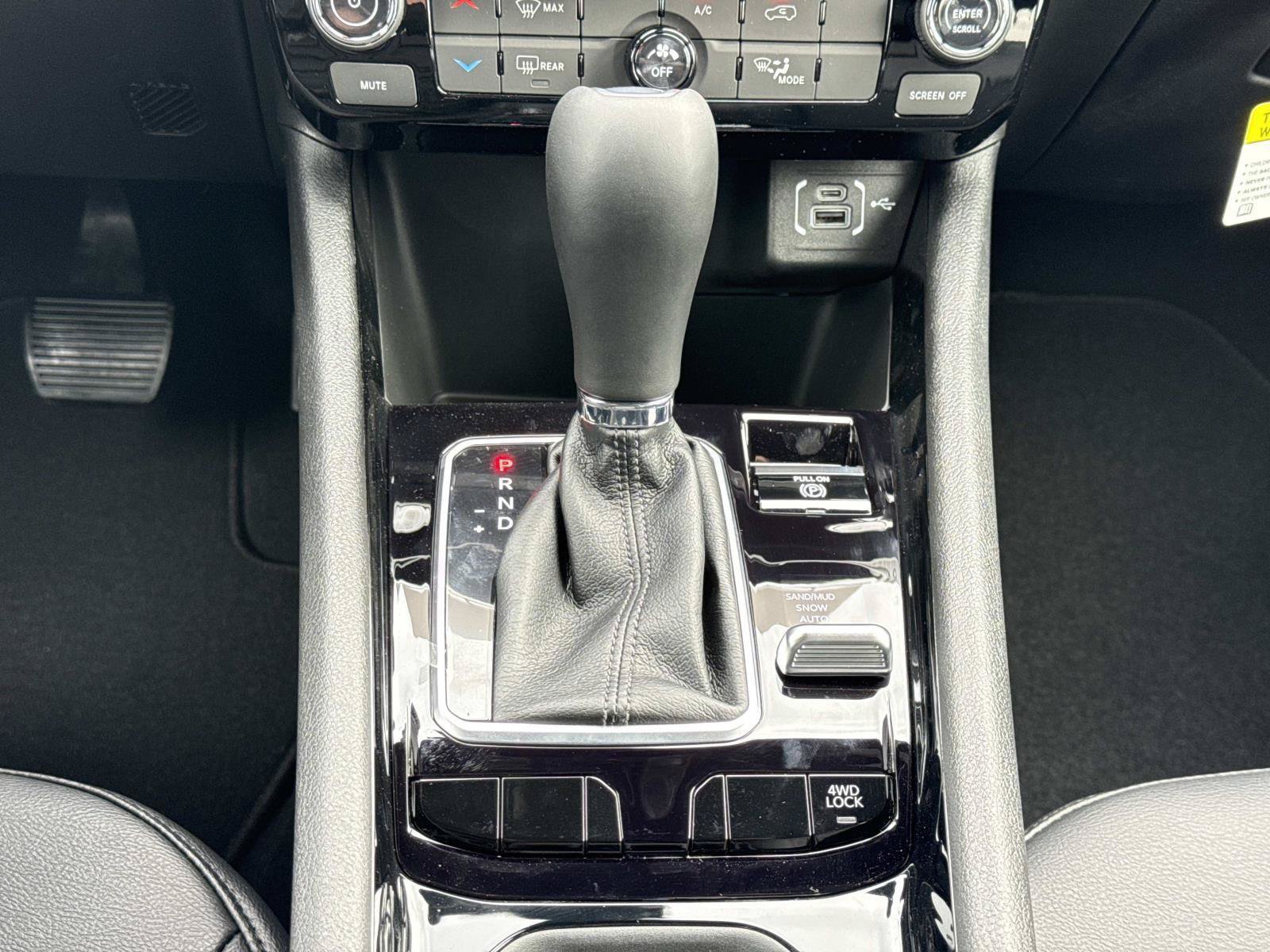 New 2026 Jeep Compass Latitude AWD/4WD image 6