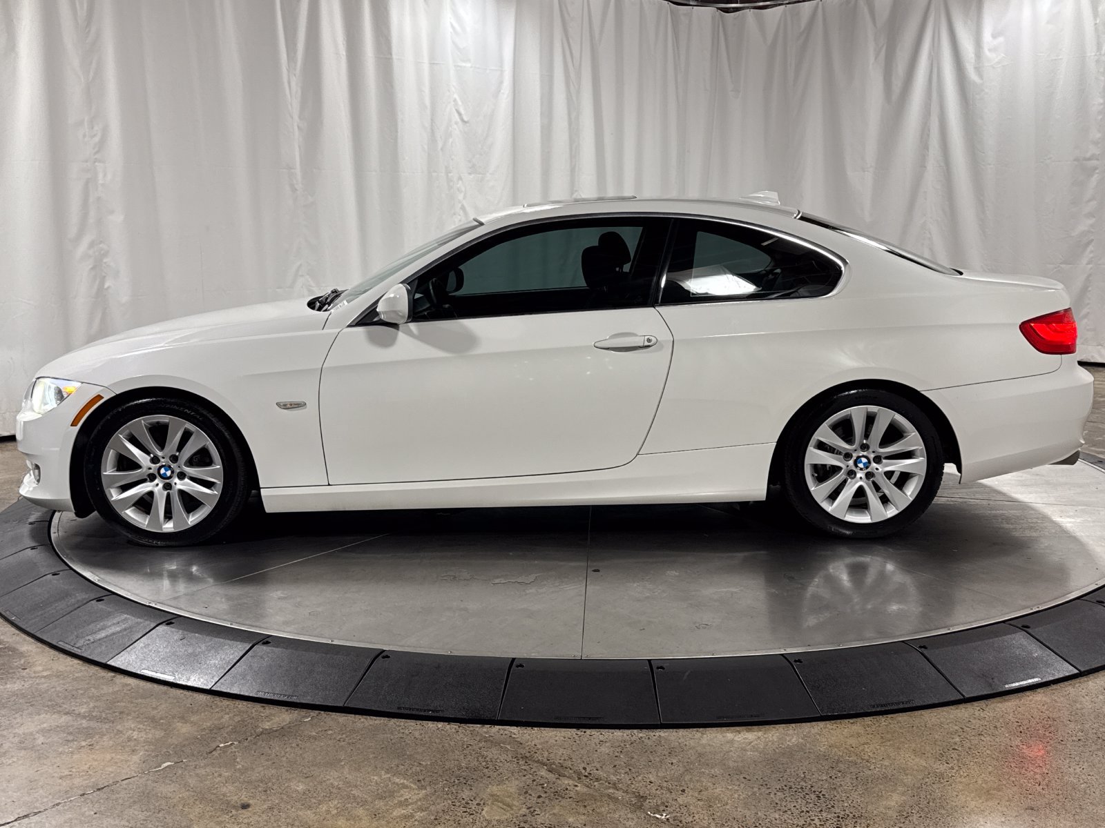Used 2012 BMW 328i Coupe RWD image 8