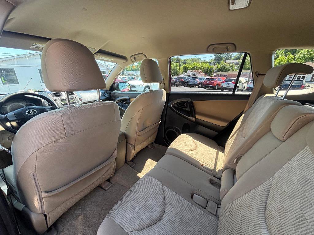 Used 2011 Toyota RAV4 4WD w/ Base L4 Extra Value Pkg image 22
