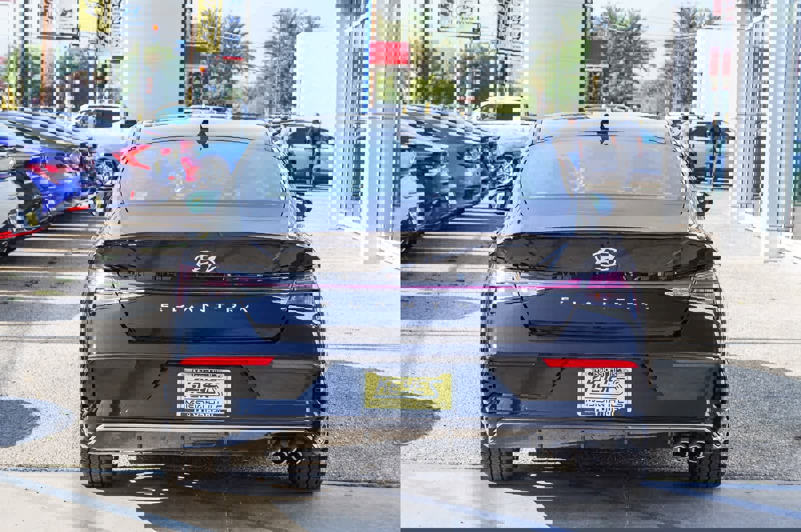 Used 2024 Hyundai Elantra N Line image 3