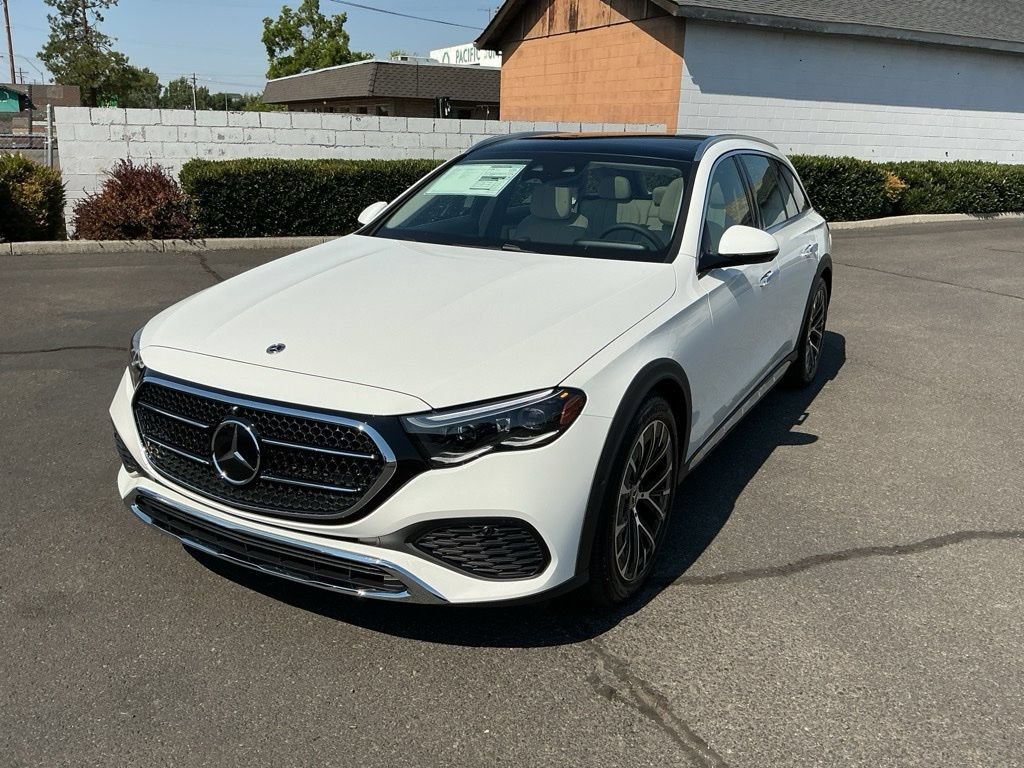 New 2026 Mercedes-Benz E 450 4MATIC All-Terrain Wagon 360° Tour