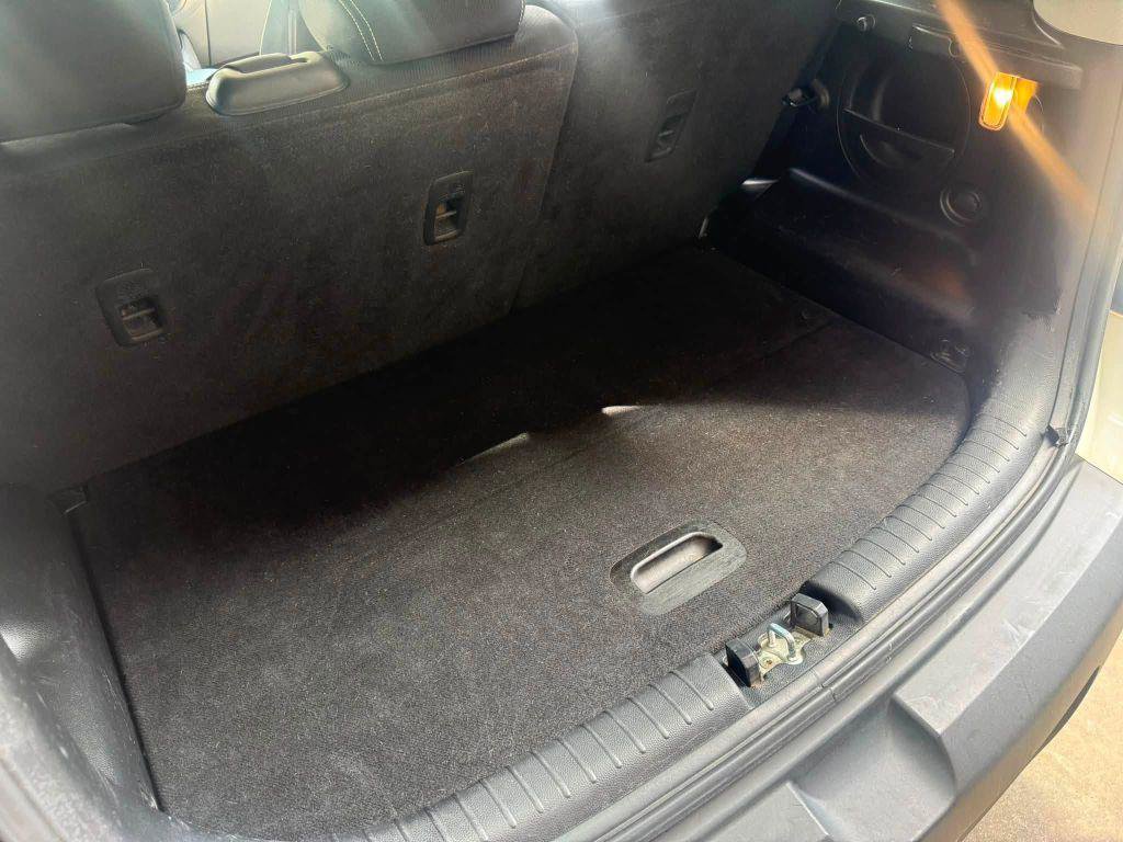 Used 2014 Kia Soul + FWD image 13