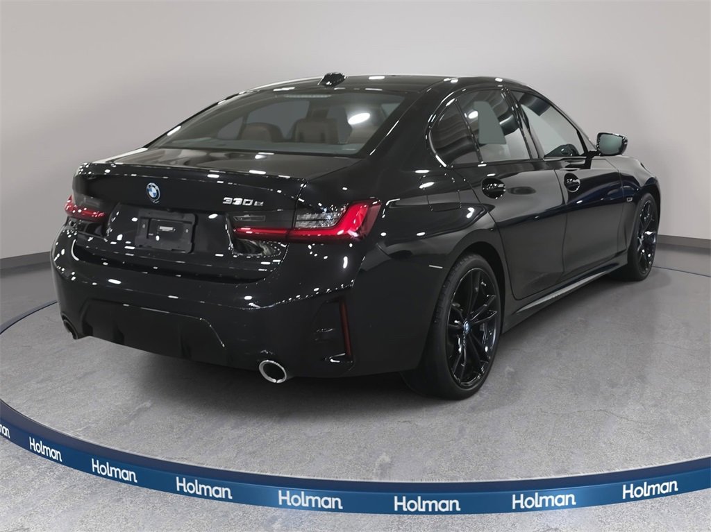 Used 2023 BMW 330e w/ M Sport Package image 5