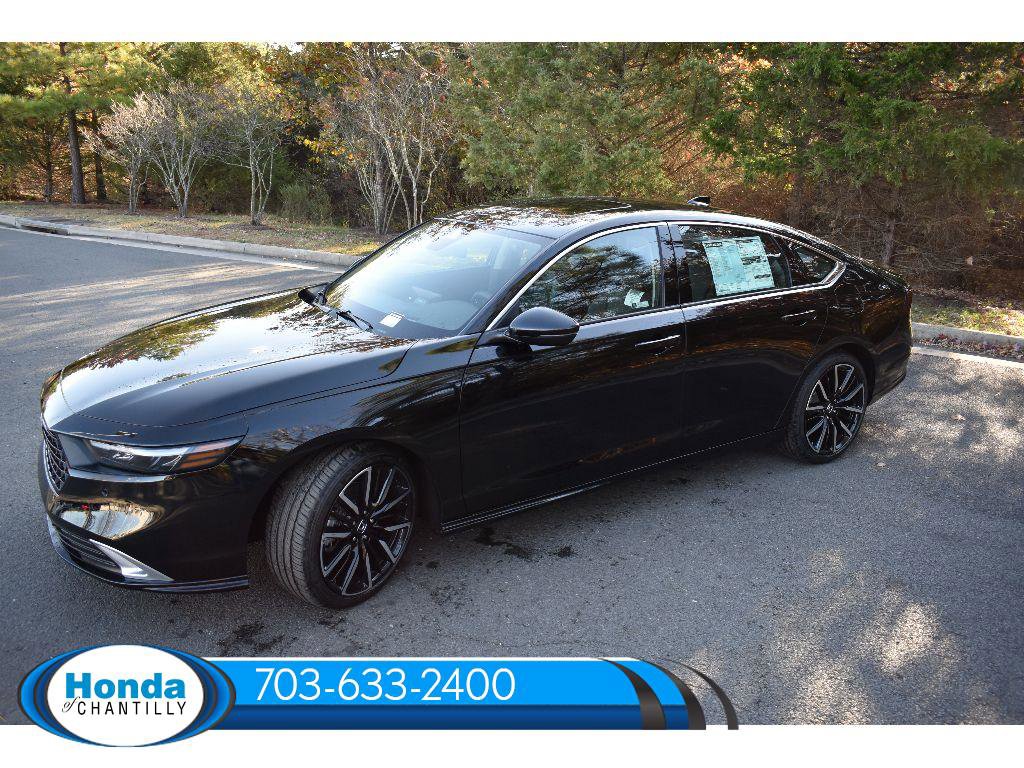 New 2025 Honda Accord Hybrid Touring image 5