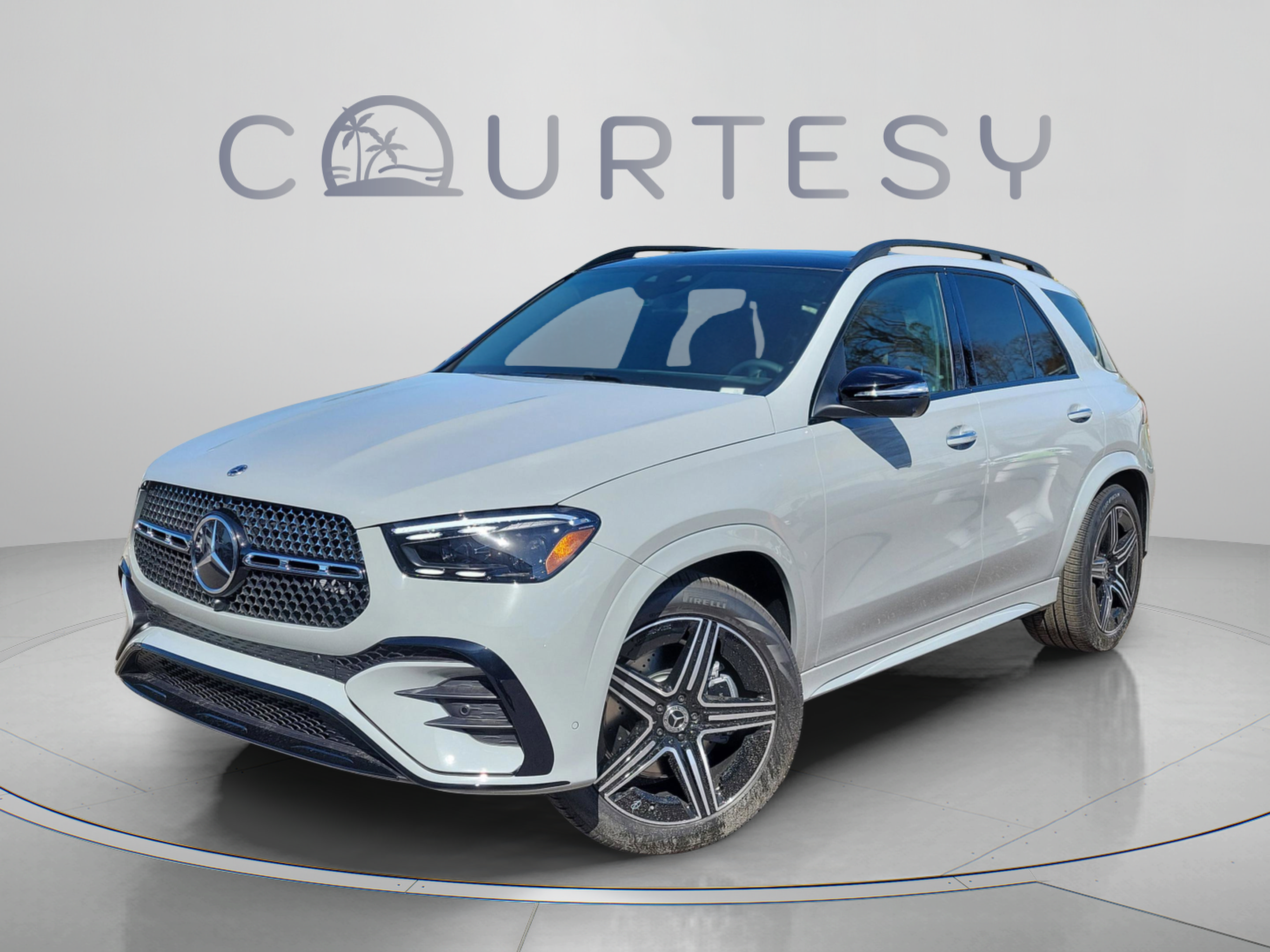 New 2026 Mercedes-Benz GLE 580 4MATIC image 1