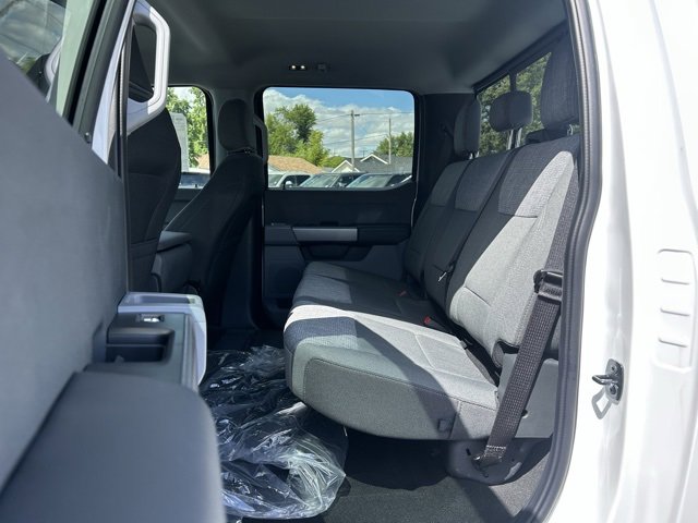 New 2025 Ford F350 XLT image 5