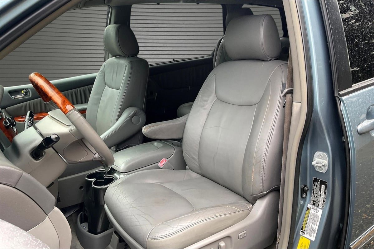 Used 2006 Toyota Sienna XLE Limited AWD/4WD image 20