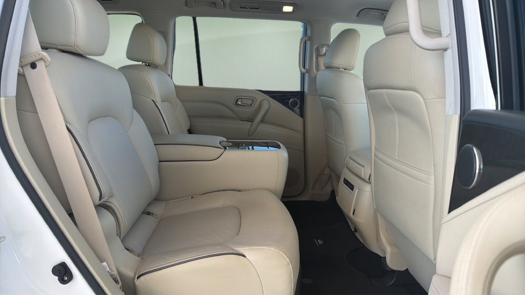 Used 2024 INFINITI QX80 Luxe w/ Cargo Package AWD/4WD image 14