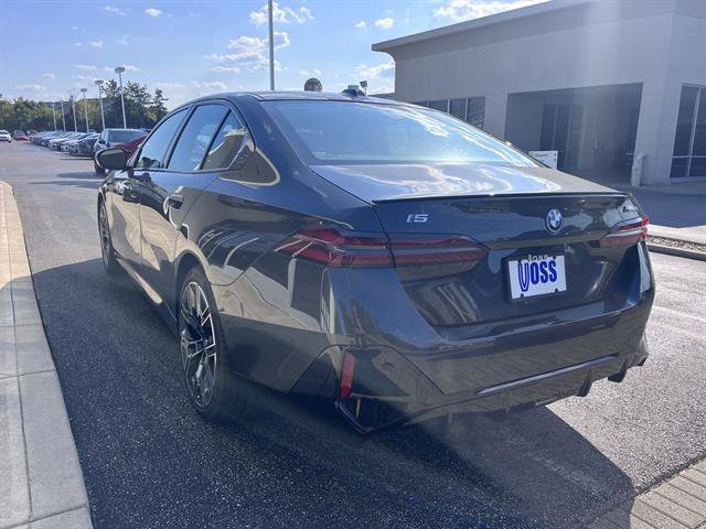 New 2024 BMW i5 M60 w/ Premium Package image 6