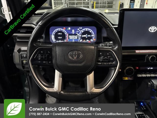Used 2025 Toyota 4Runner TRD Off-Road Premium AWD/4WD image 15