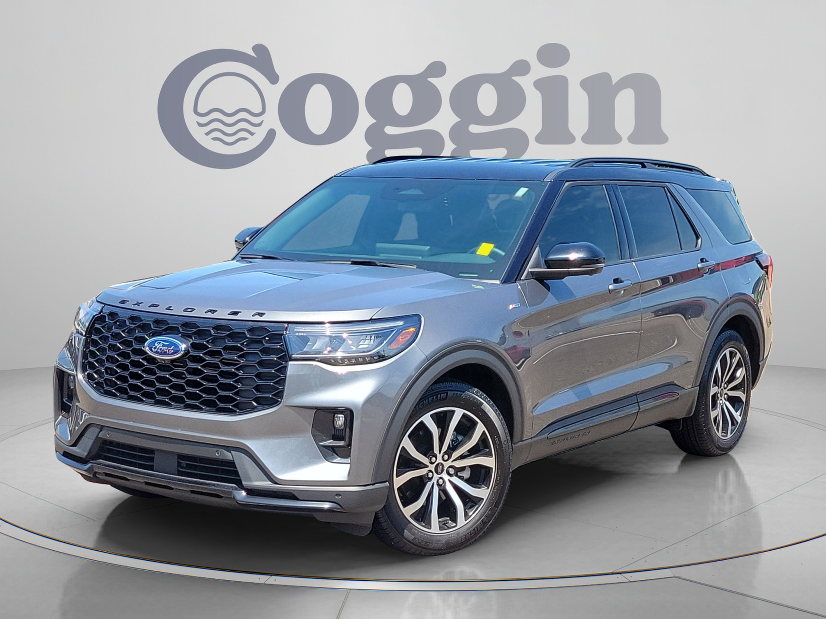 Used 2025 Ford Explorer ST-Line w/ Premium Package