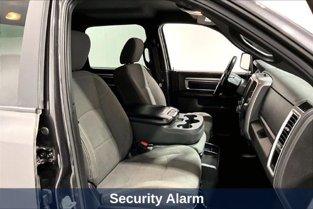 Used 2023 RAM 1500 Warlock AWD/4WD image 40