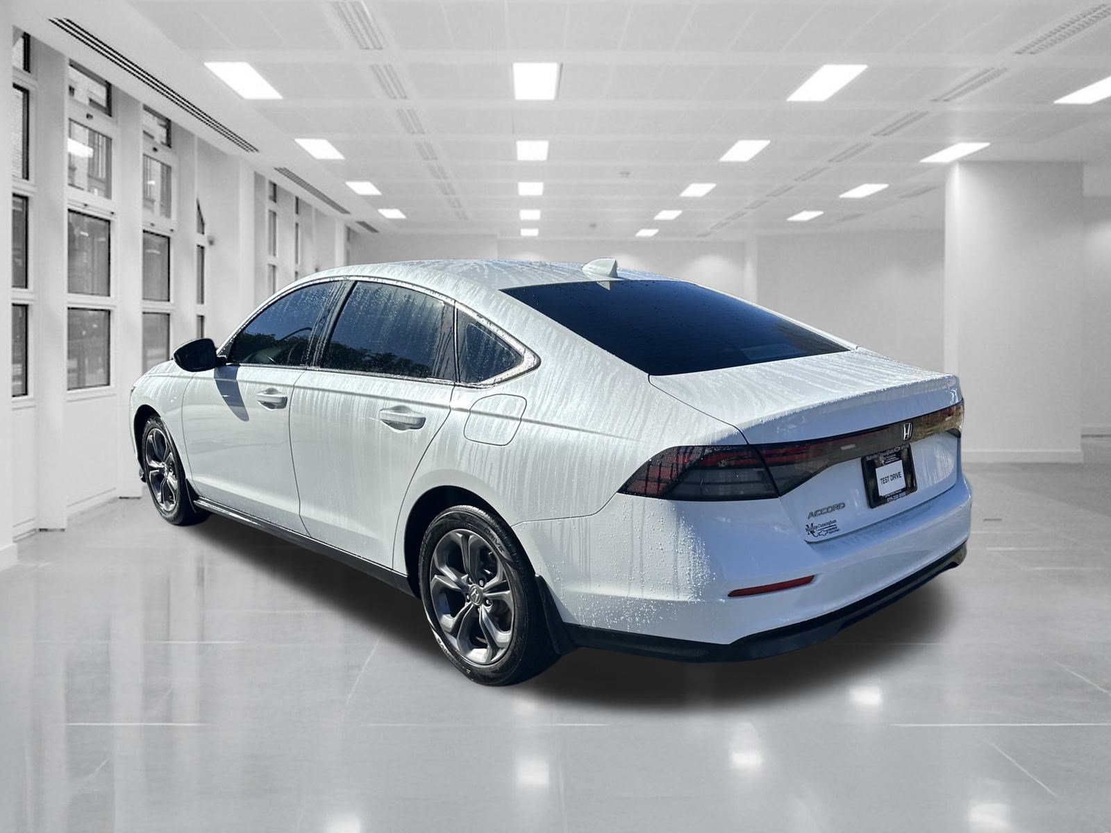 Used 2024 Honda Accord EX image 7