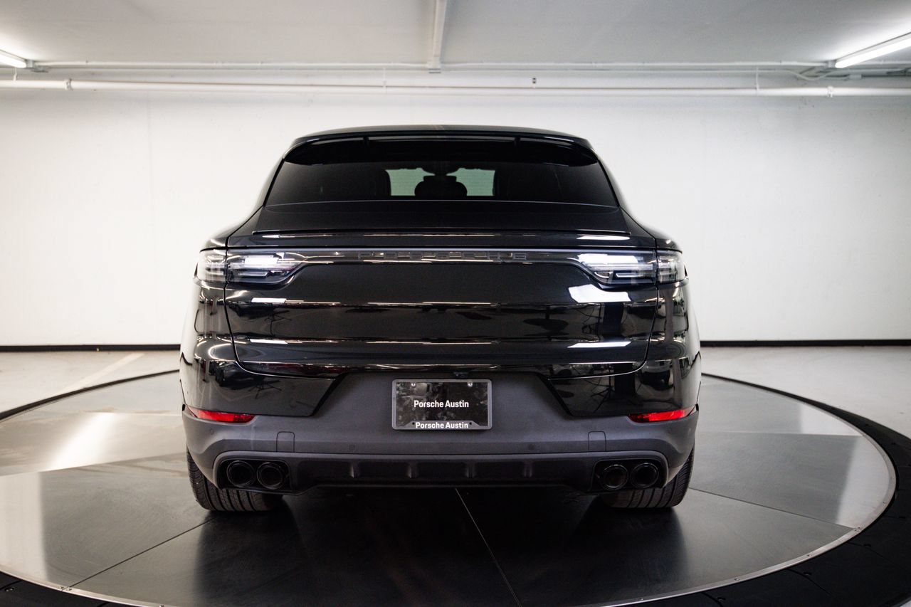 Certified 2023 Porsche Cayenne Platinum Edition AWD/4WD image 6