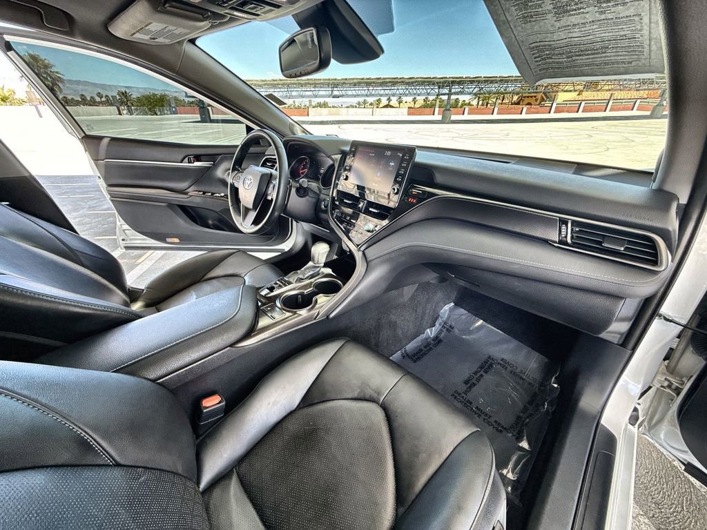 Used 2022 Toyota Camry XSE FWD image 21