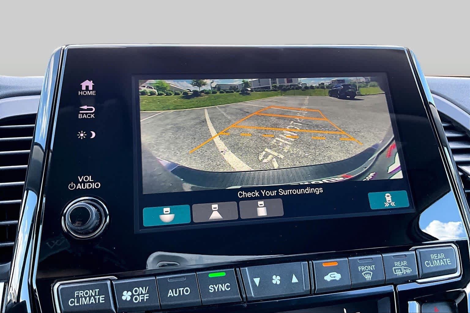Used 2024 Honda Odyssey EX image 27