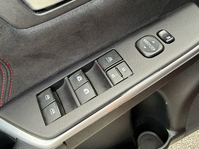 Used 2015 Toyota Camry XSE image 32