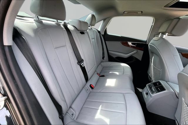 Used 2024 Audi A4 2.0T Premium AWD/4WD image 29